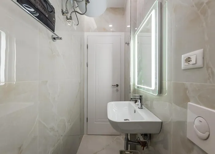 Summer D&a Apartament Golem (Tirana)