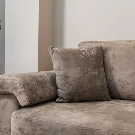 Summer D&a Daire Golem (Tirana)