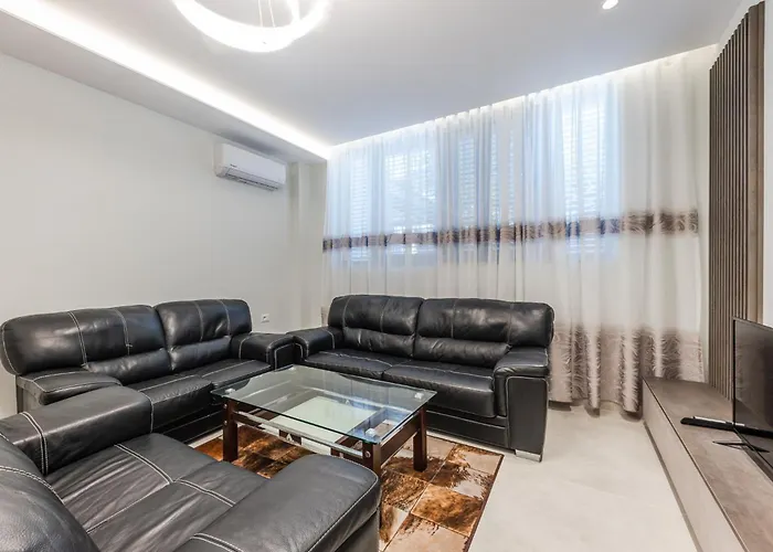 Summer D&a Apartment *