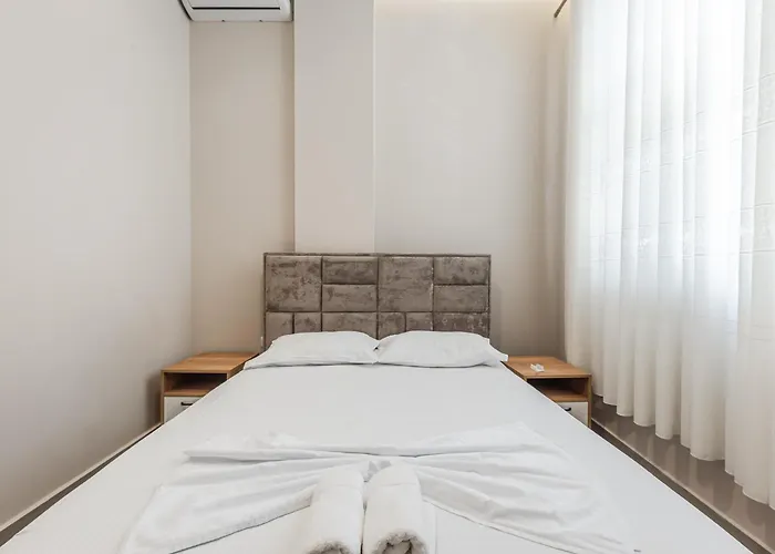 Summer D&a Apartment